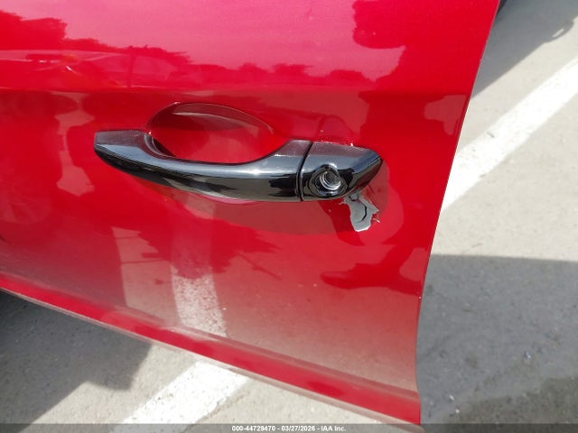 5NPD84LF8HH033523 Hyundai ELANTRA SE