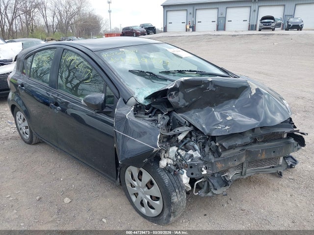 2013 TOYOTA PRIUS C JTDKDTB39D1537326 Photo 5