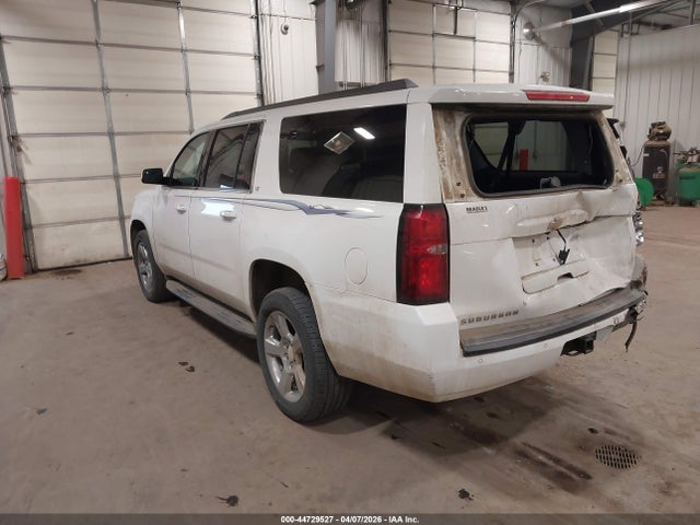 2017 Chevrolet Suburban Lt მანქანა იყიდება აუქციონზე, vin: 1GNSKHKC8HR254255, აუქციონის ნომერი: 44729527