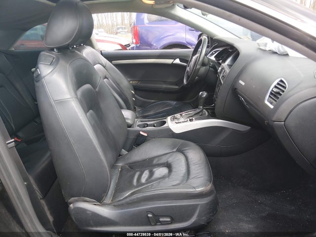 2010 AUDI A5 WAULFAFR9AA007089 Photo 4
