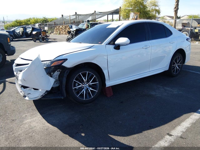 4T1T11AK0RU863639 Toyota CAMRY SE