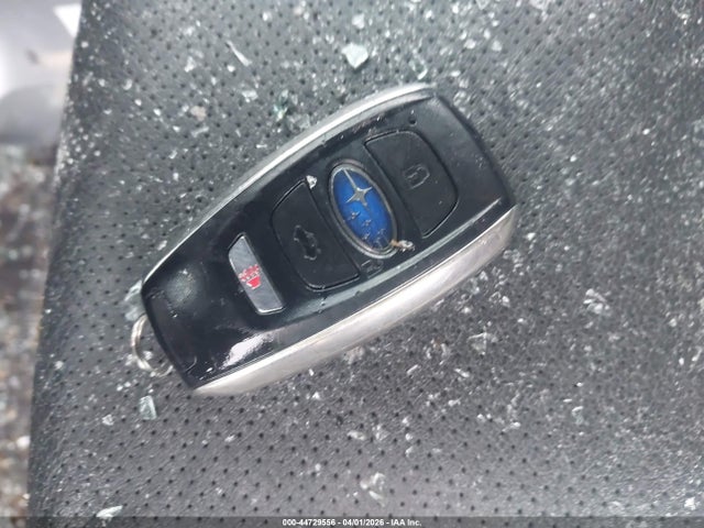 44729556 :رقم المزاد ، 4S4BSANC3H3257252 vin ، 2017 Subaru Outback 2.5i Limited مزاد بيع