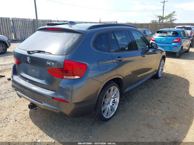 2015 BMW X1 WBAVM1C54FVZ93860 Photo 3
