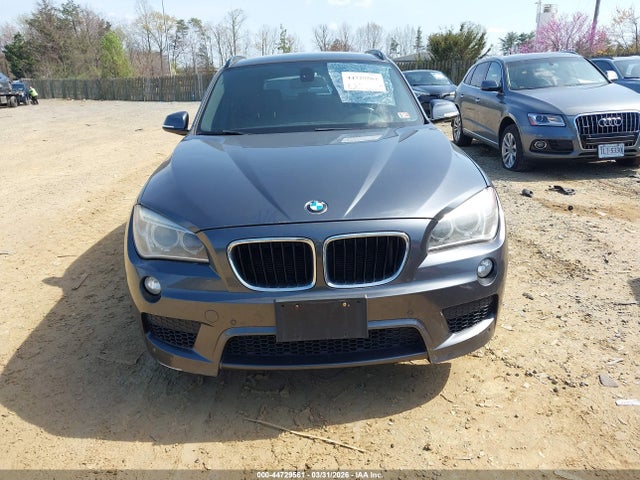 2015 BMW X1 WBAVM1C54FVZ93860 Photo 5