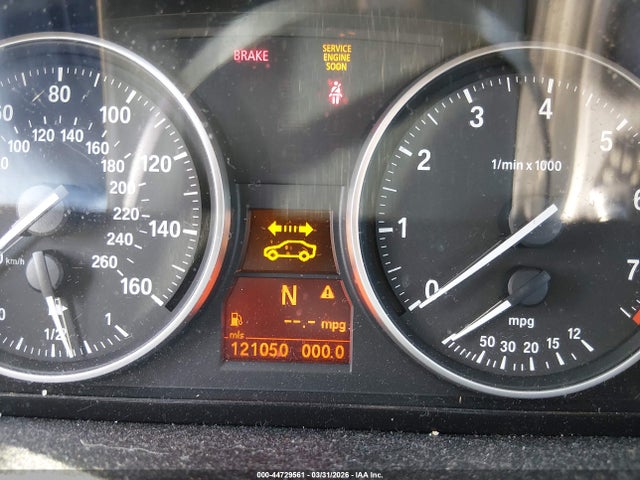 2015 BMW X1 WBAVM1C54FVZ93860 Photo 6