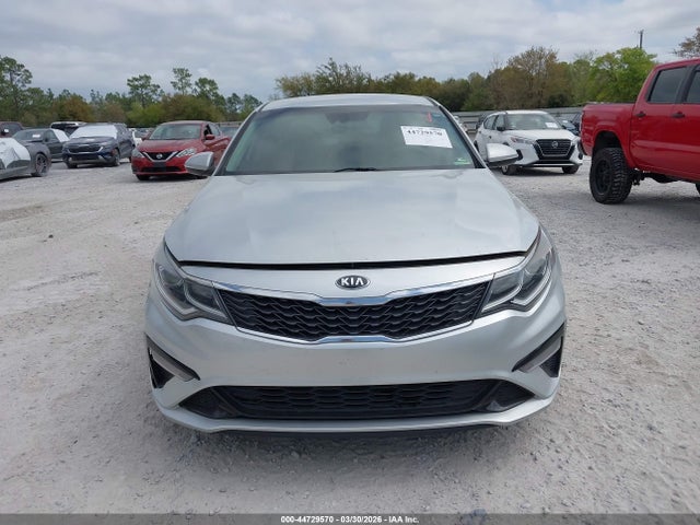 5XXGT4L32KG317038 KIA Optima Lx