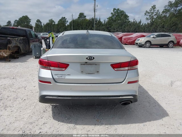 5XXGT4L32KG317038 KIA Optima Lx