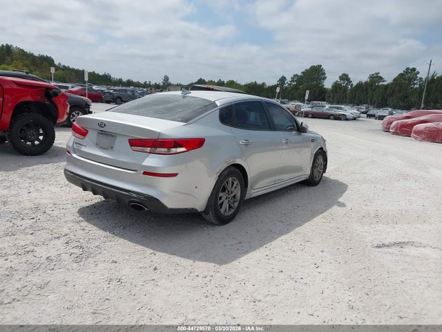5XXGT4L32KG317038 KIA Optima Lx