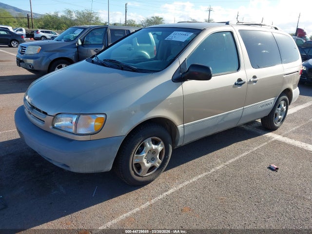 44729585 :رقم المزاد ، 4T3ZF13C6YU257768 vin ، 2000 Toyota Sienna Le مزاد بيع