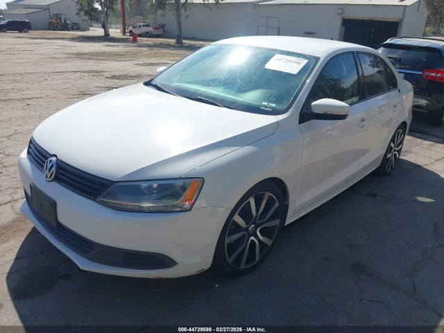 2012 Volkswagen Jetta 2.5l Se მანქანა იყიდება აუქციონზე, vin: 3VWDP7AJ2CM350077, აუქციონის ნომერი: 44729598
