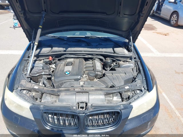 44729600 :رقم المزاد ، WBAPK5G5XBNN25397 vin ، 2011 Bmw 328i Xdrive مزاد بيع