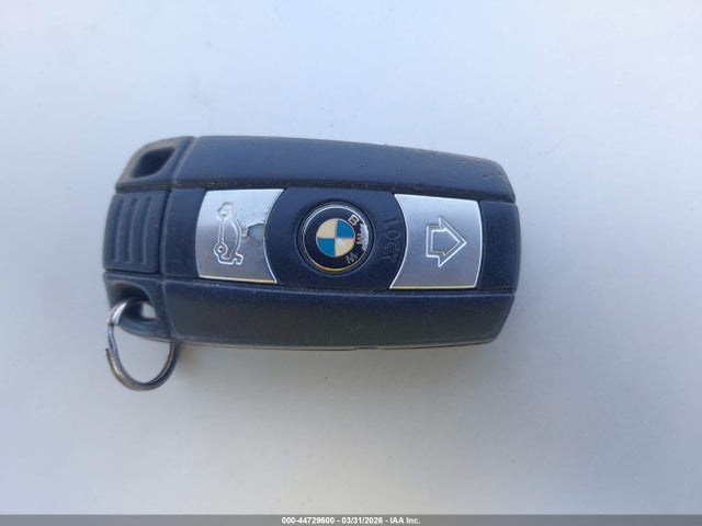 44729600 :رقم المزاد ، WBAPK5G5XBNN25397 vin ، 2011 Bmw 328i Xdrive مزاد بيع
