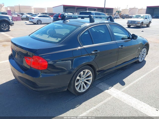 44729600 :رقم المزاد ، WBAPK5G5XBNN25397 vin ، 2011 Bmw 328i Xdrive مزاد بيع