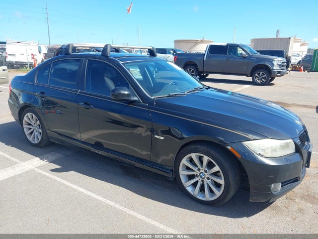 44729600 :رقم المزاد ، WBAPK5G5XBNN25397 vin ، 2011 Bmw 328i Xdrive مزاد بيع