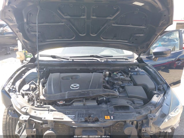 2018 MAZDA MAZDA3 3MZBN1V37JM191057 Photo 9