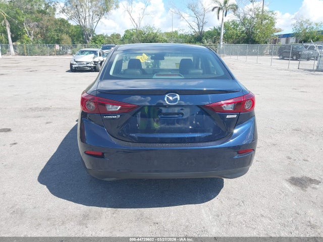 44729602 :رقم المزاد ، 3MZBN1V37JM191057 vin ، 2018 Mazda Mazda3 Touring مزاد بيع