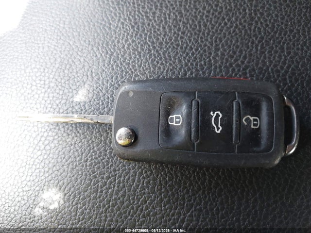 3VWD17AJ1GM413340 Volkswagen Jetta 1.8t Sport