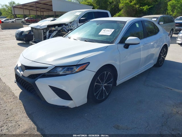 4T1B11HK6JU633156 Toyota Camry L/le/xle/se/xse