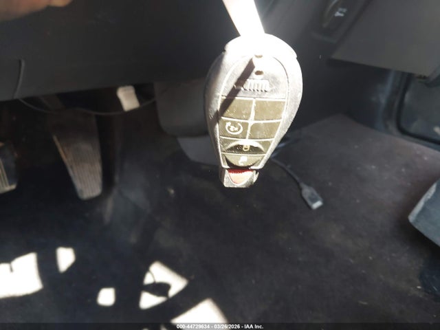 44729634 :رقم المزاد ، 3C6UR5DL1DG550695 vin ، 2013 Ram 2500 Slt مزاد بيع
