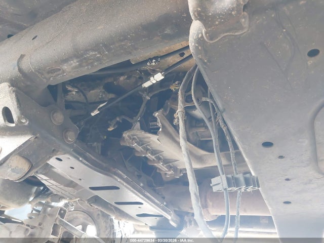 44729634 :رقم المزاد ، 3C6UR5DL1DG550695 vin ، 2013 Ram 2500 Slt مزاد بيع