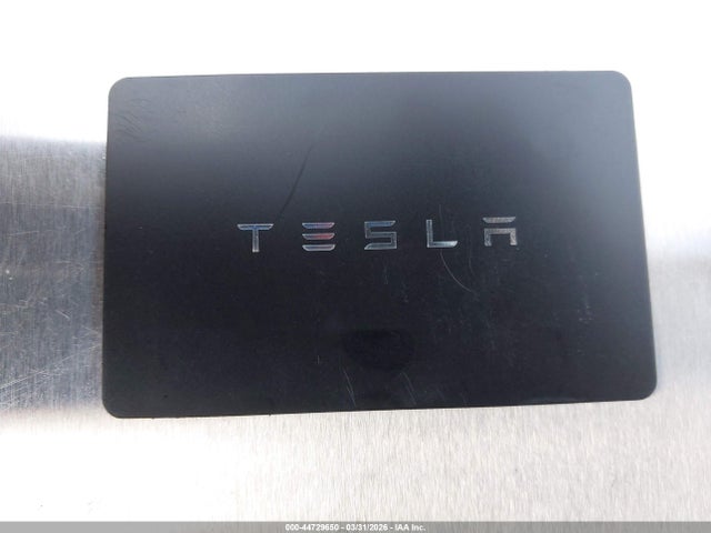 Продаж на аукціоні авто 2023 Tesla Model 3 Long Range Dual Motor All-wheel Drive, vin: 5YJ3E1EB8PF633050, номер лоту: 44729650