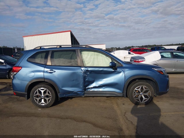 2019 Subaru Forester Premium მანქანა იყიდება აუქციონზე, vin: JF2SKAEC7KH445272, აუქციონის ნომერი: 44729658