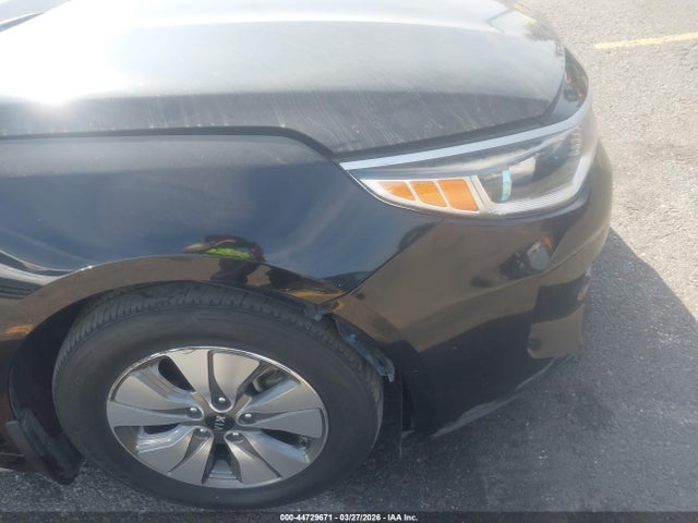 KIA OPTIMA HYBRID 2017 KNAGT4LC9H5007995 Image 19