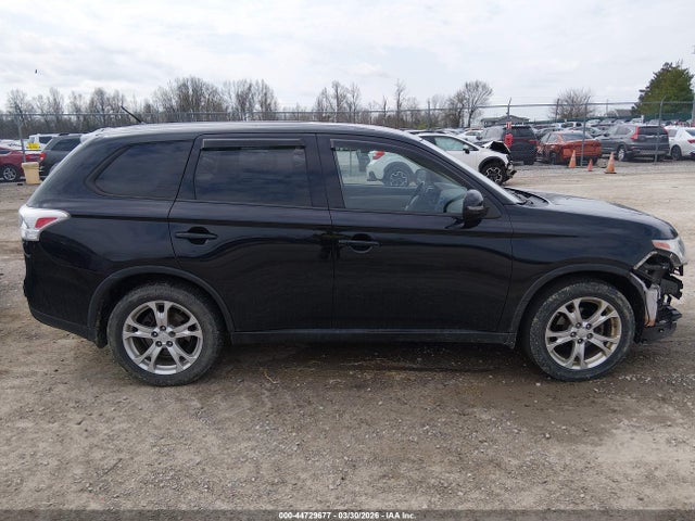 Продажа на аукционе авто 2015 Mitsubishi Outlander Se, vin: JA4AZ3A38FZ010858, номер лота: 44729677