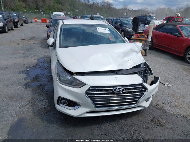 2019 Hyundai Accent Sel მანქანა იყიდება აუქციონზე, vin: 3KPC24A35KE040852, აუქციონის ნომერი: 44729681