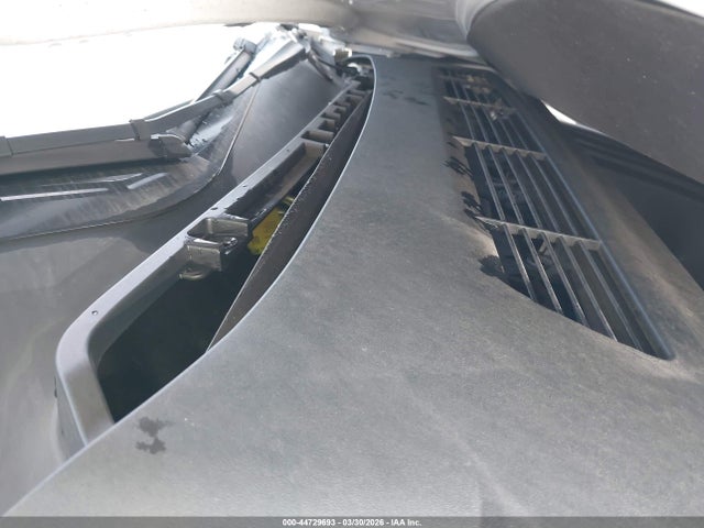 2022 Tesla Model Y Long Range Dual Motor All-wheel Drive მანქანა იყიდება აუქციონზე, vin: 7SAYGAEE8NF518362, აუქციონის ნომერი: 44729693
