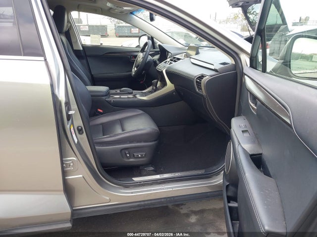 2016 LEXUS NX 200T JTJYARBZ6G2029000 Photo 4