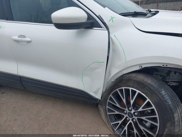 44729743 :رقم المزاد ، 1FMCU0E12SUA54751 vin ، 2025 Ford Escape Phev مزاد بيع