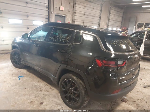 2022 Jeep Compass Latitude Lux 4x4 მანქანა იყიდება აუქციონზე, vin: 3C4NJDFB5NT128280, აუქციონის ნომერი: 44729769