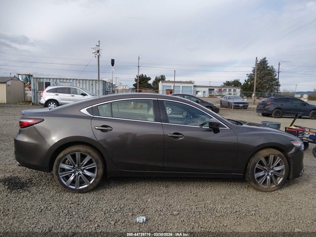 JM1GL1XY5J1306212 Mazda Mazda6 Signature