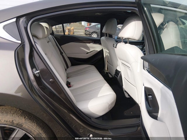 JM1GL1XY5J1306212 Mazda Mazda6 Signature