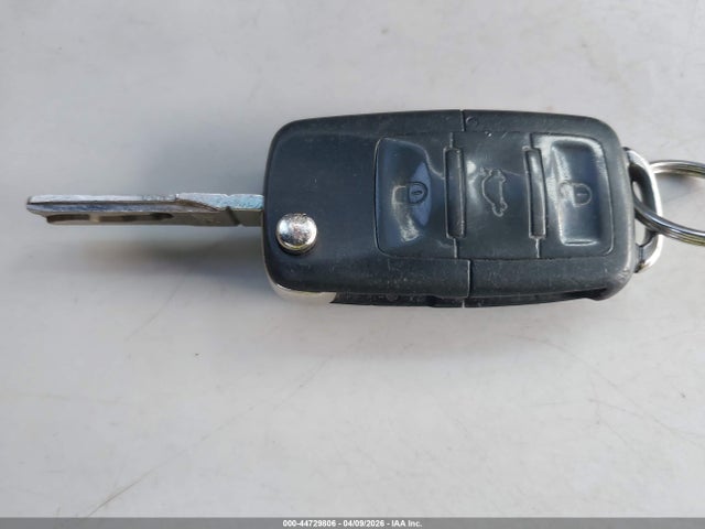 2007 Volkswagen Jetta მანქანა იყიდება აუქციონზე, vin: 3VWGF71K97M117005, აუქციონის ნომერი: 44729806