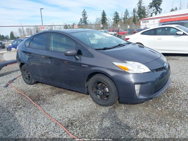 Toyota Prius 2014 JTDKN3DU7E1739182 Image 1