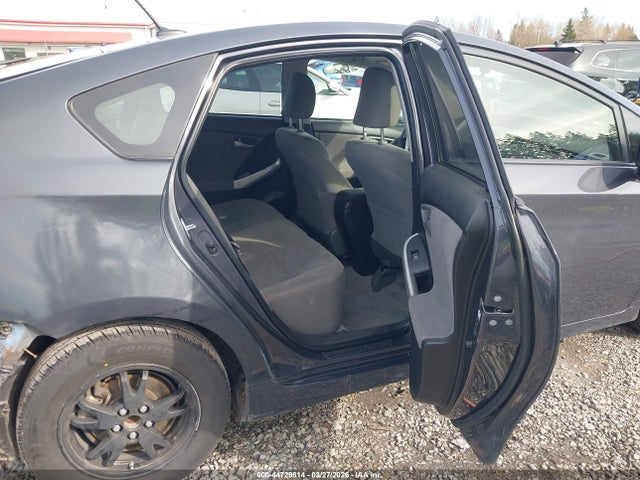 Toyota Prius 2014 JTDKN3DU7E1739182 Image 8