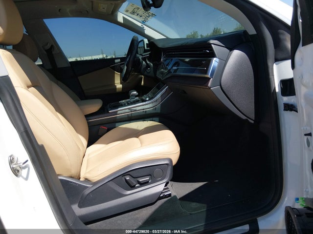 44729820 :رقم المزاد ، WA1AVAF13KD011012 vin ، 2019 Audi Q8 55 Premium مزاد بيع