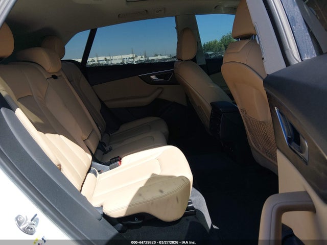 44729820 :رقم المزاد ، WA1AVAF13KD011012 vin ، 2019 Audi Q8 55 Premium مزاد بيع
