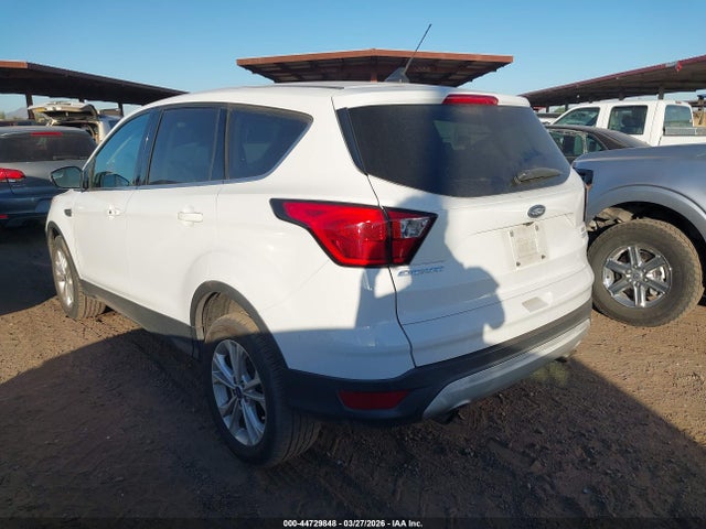 2019 FORD ESCAPE 1FMCU0GD0KUC33698 Photo 2