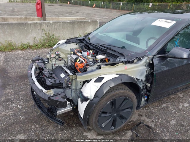 5YJ3E1EA9SF996697 Tesla Model 3 Long Range Rear-wheel Drive/standard Rear-wheel Drive