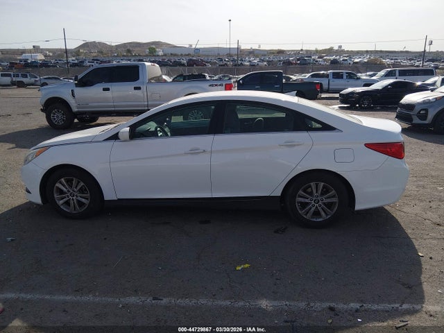 Hyundai SONATA GLS 2014 5NPEB4AC2EH881908 Image 14