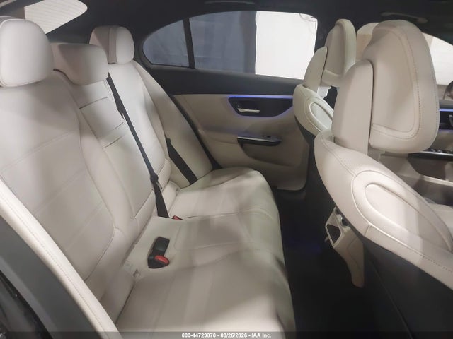 Aukcja sprzedaży 2023 Mercedes-benz C 300 4matic, vin: W1KAF4HB4PR132013, numer aukcji: 44729870