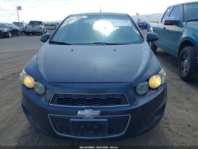 1G1JC5SH8E4216165 Chevrolet Sonic Lt Auto