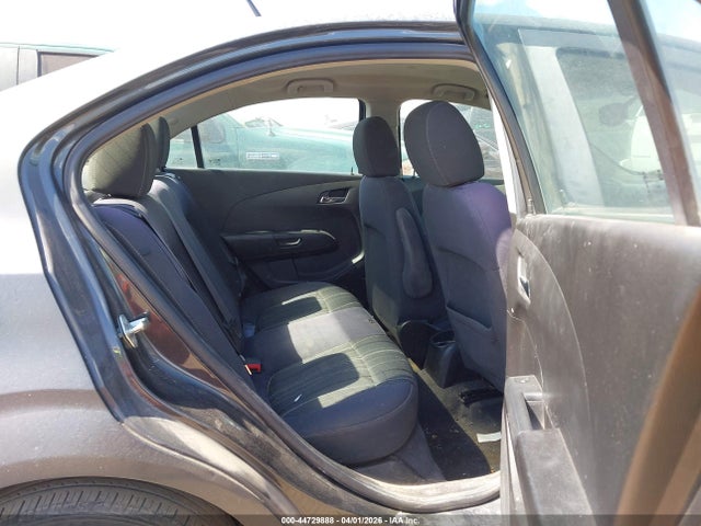 1G1JC5SH8E4216165 Chevrolet Sonic Lt Auto