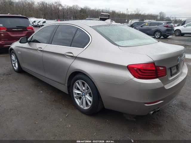 2014 BMW 528I WBA5A5C57ED509572 Photo 2