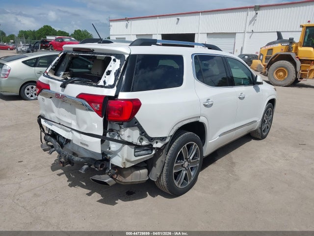 44729899 :رقم المزاد ، 1GKKNXLS5JZ110883 vin ، 2018 Gmc Acadia Denali مزاد بيع