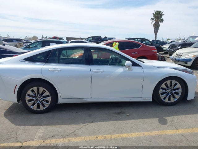 Toyota Mirai Xle 2022 JTDAAAAA5NA006392 Image 13