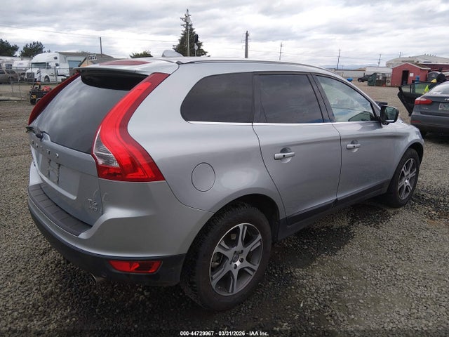 2013 VOLVO XC60 YV4902DZXD2386588 Photo 3
